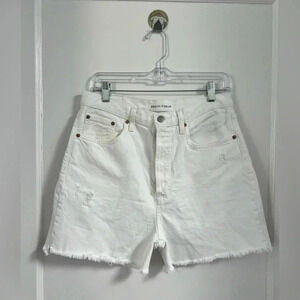 Aritzia Denim Forum
The Yoko Mid Thigh Short in 
A Little Wht Lie Dstr Size 29